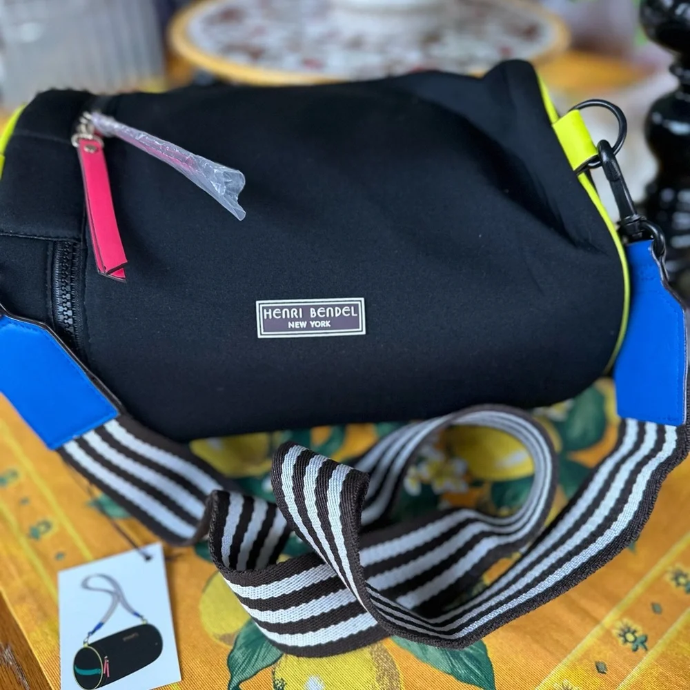 NWT HENRI BENDEL NEOPRENE CIRCULAR CROSSBODY COOLER NEON / BLACK BEACH FESTIVAL - Picture 12 of 12